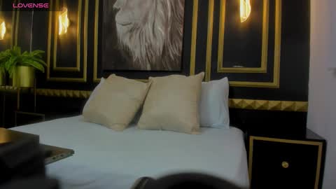 N A H I  online show from November 4, 12:21 pm