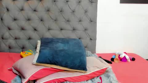 nahirobyy ebonyy online show from March 26, 7:04 pm