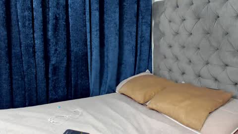 nahirobyy ebonyy online show from December 5, 7:17 pm