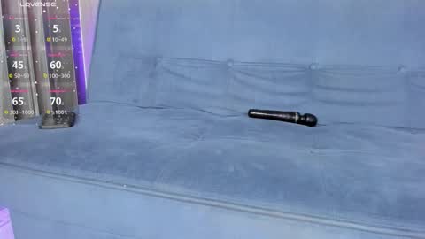 Snapshot of nahlaghaada chatting on October 5, 12:15 am Nahla online show from October 5, 12:15 am