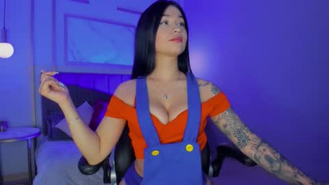 nahome_kuperth online show from October 26, 4:08 am