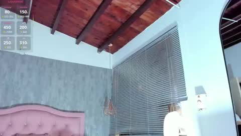   online show from March 23, 4:02 pm