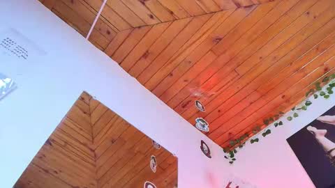 Snapshot of naia_x chatting on October 23, 8:26 pm Naia x online show from October 23, 8:26 pm