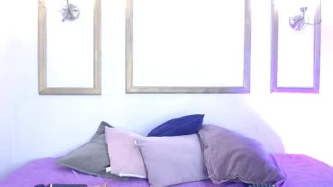 Nairovy  online show from September 25, 4:00 am