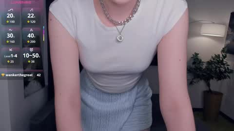 Kate online show from October 18, 11:57 am