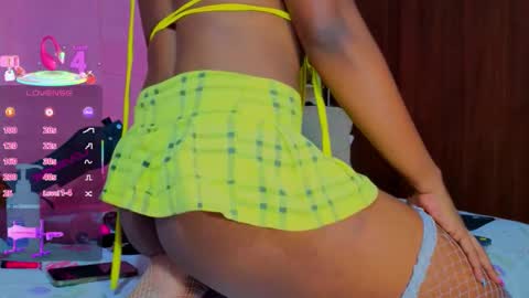 Snapshot of nalajoyce chatting on September 19, 10:47 am nalajoyce online show from September 19, 10:47 am