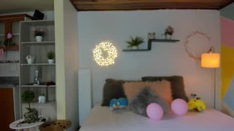 Nalia Adams online show from February 17, 7:12 pm