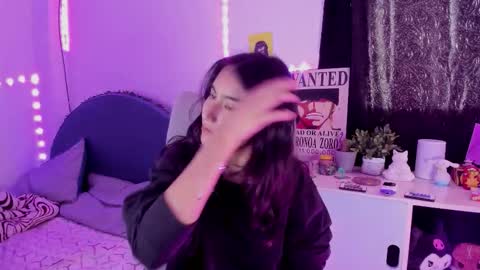 nami_white online show from October 11, 7:49 pm