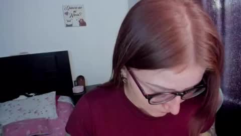 Snapshot of namibecker chatting on October 23, 9:54 pm Nami online show from October 23, 9:54 pm