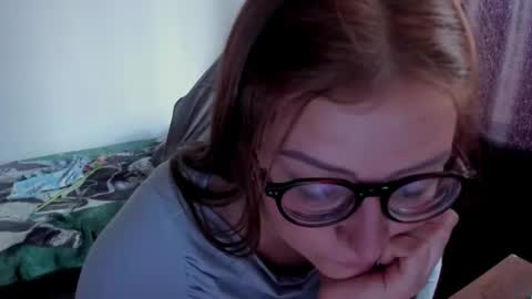 Snapshot of namibecker chatting on September 30, 9:30 pm Nami online show from September 30, 9:30 pm