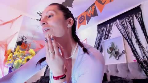 Snapshot of namisunny chatting on October 23, 6:58 pm nami online show from October 23, 6:58 pm