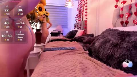 Snapshot of namisunny chatting on September 18, 9:13 pm nami online show from September 18, 9:13 pm