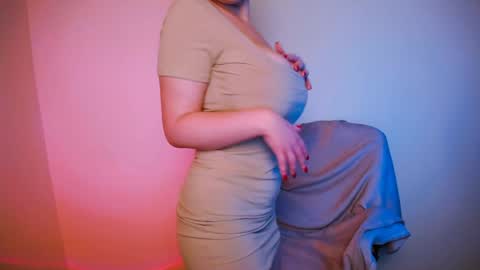 your candy  online show from December 5, 3:28 pm