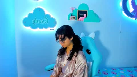 Snapshot of nanami_owo chatting on September 15, 7:49 am nanami_owo online show from September 15, 7:49 am