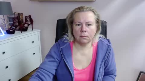 Nancy online show from March 4, 5:42 am