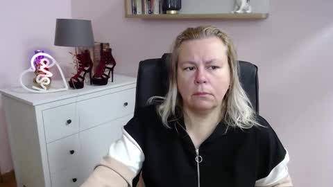 Nancy online show from February 26, 5:46 am