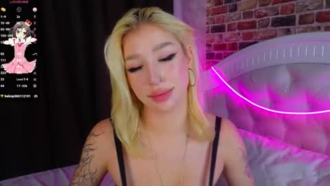 Sally Blonde  Katrinbrown online show from October 3, 5:34 am