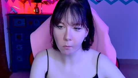 nancymartinez online show from October 7, 5:23 am