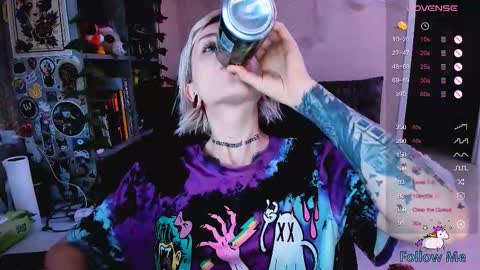 Monday-Friday 12-4 AM and 6-9 AM New York time online show from October 16, 8:55 pm