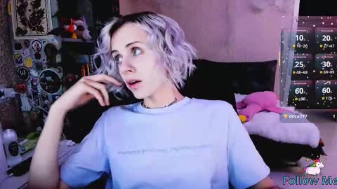 Monday-Friday 12-4 AM and 6-9 AM New York time online show from November 2, 9:07 pm