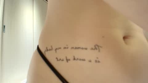 Snapshot of naomi_52 chatting on October 12, 1:19 am Naomi online show from October 12, 1:19 am