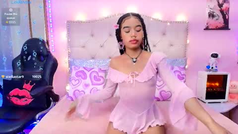 naomi_star8 online show from September 20, 8:40 pm