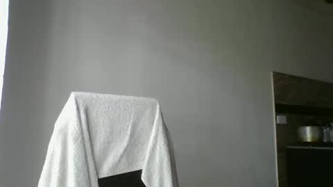 Mia online show from November 5, 8:58 pm