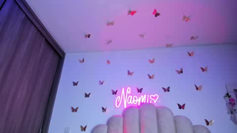 Snapshot of naomiasha_ chatting on September 30, 1:33 am online show from September 30, 1:33 am