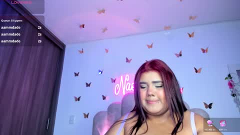 Snapshot of naomiasha_ chatting on October 4, 1:44 am online show from October 4, 1:44 am