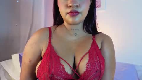 Noemi online show from February 19, 9:13 pm