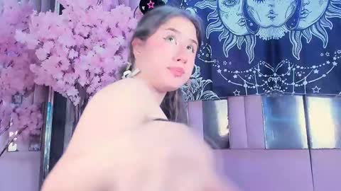     online show from December 21, 10:35 pm