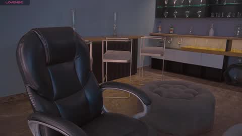 Snapshot of naomisainz chatting on October 9, 12:53 pm Naomi online show from October 9, 12:53 pm