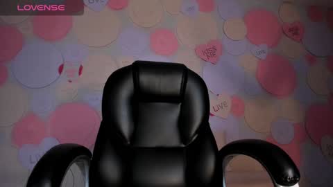 Naomi online show from December 30, 12:20 pm