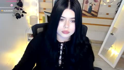 Naomi online show from February 6, 8:34 pm