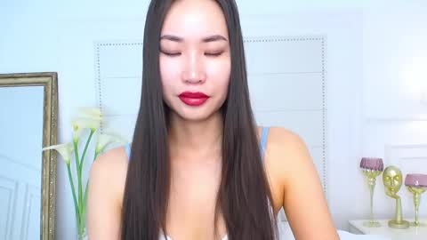 Naomi online show from December 24, 2:21 am