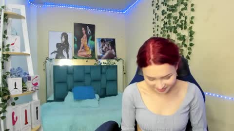 naomy online show from February 14, 7:33 pm