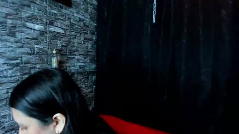 naomy  online show from October 14, 11:35 am