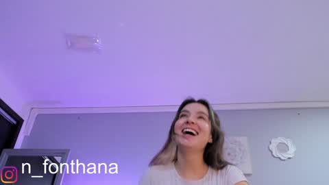 Nashly Fontana online show from December 13, 2:27 pm