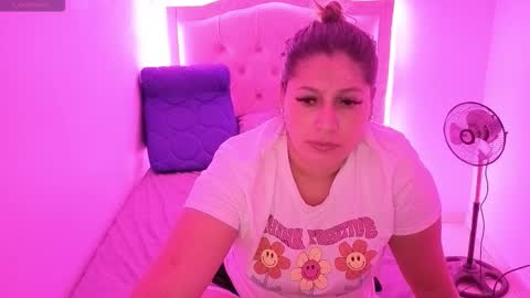 Snapshot of nasly1 chatting on October 1, 6:51 am Nasly batista online show from October 1, 6:51 am