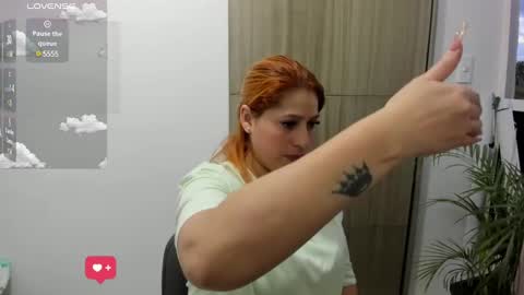 Nasly batista  online show from December 28, 10:44 pm