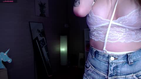 Snapshot of nastasya_cute chatting on January 29, 1:58 am Nastya online show from January 29, 1:58 am