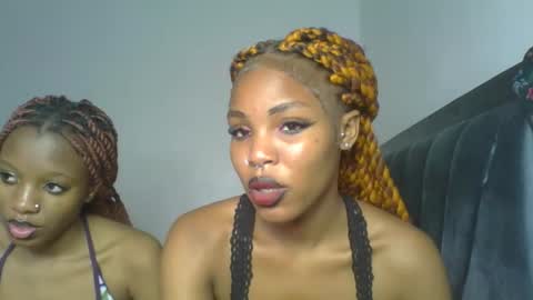 nasty_divah online show from May 27, 6:21 am