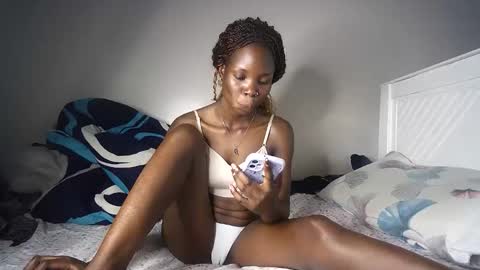 Snapshot of nastydorris chatting on September 27, 12:12 pm nastydorris online show from September 27, 12:12 pm