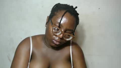 nastyhairy7 online show from September 24, 1:21 pm