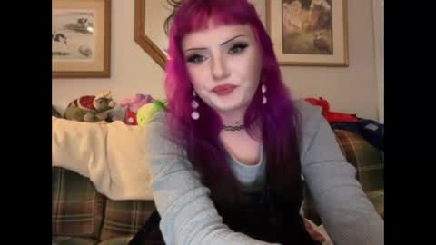     online show from October 22, 5:40 pm