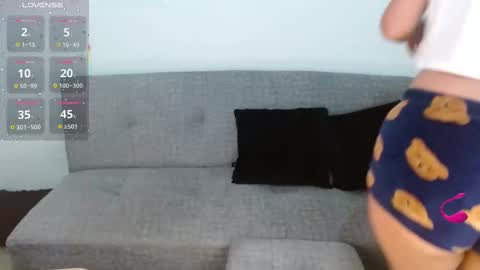 Snapshot of nat4youlove chatting on September 10, 11:27 pm nathalia online show from September 10, 11:27 pm