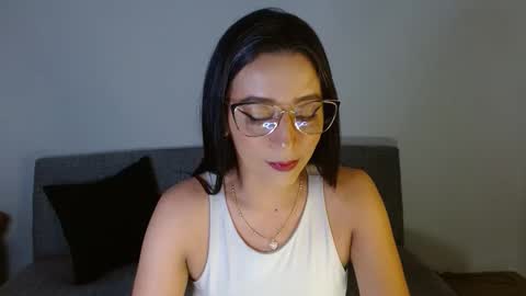 Snapshot of nat4youlove chatting on January 20, 1:39 am nathalia online show from January 20, 1:39 am