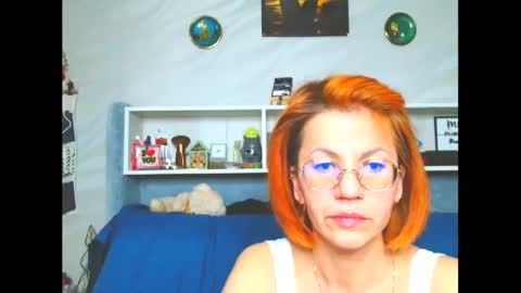 Snapshot of natali3855 chatting on February 21, 12:38 am Natali online show from February 21, 12:38 am