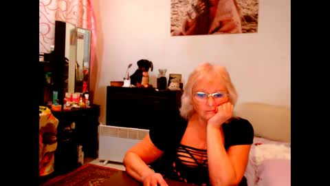 natali online show from February 3, 5:03 pm