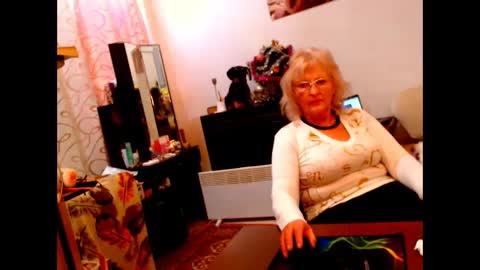 natali online show from December 31, 8:15 am